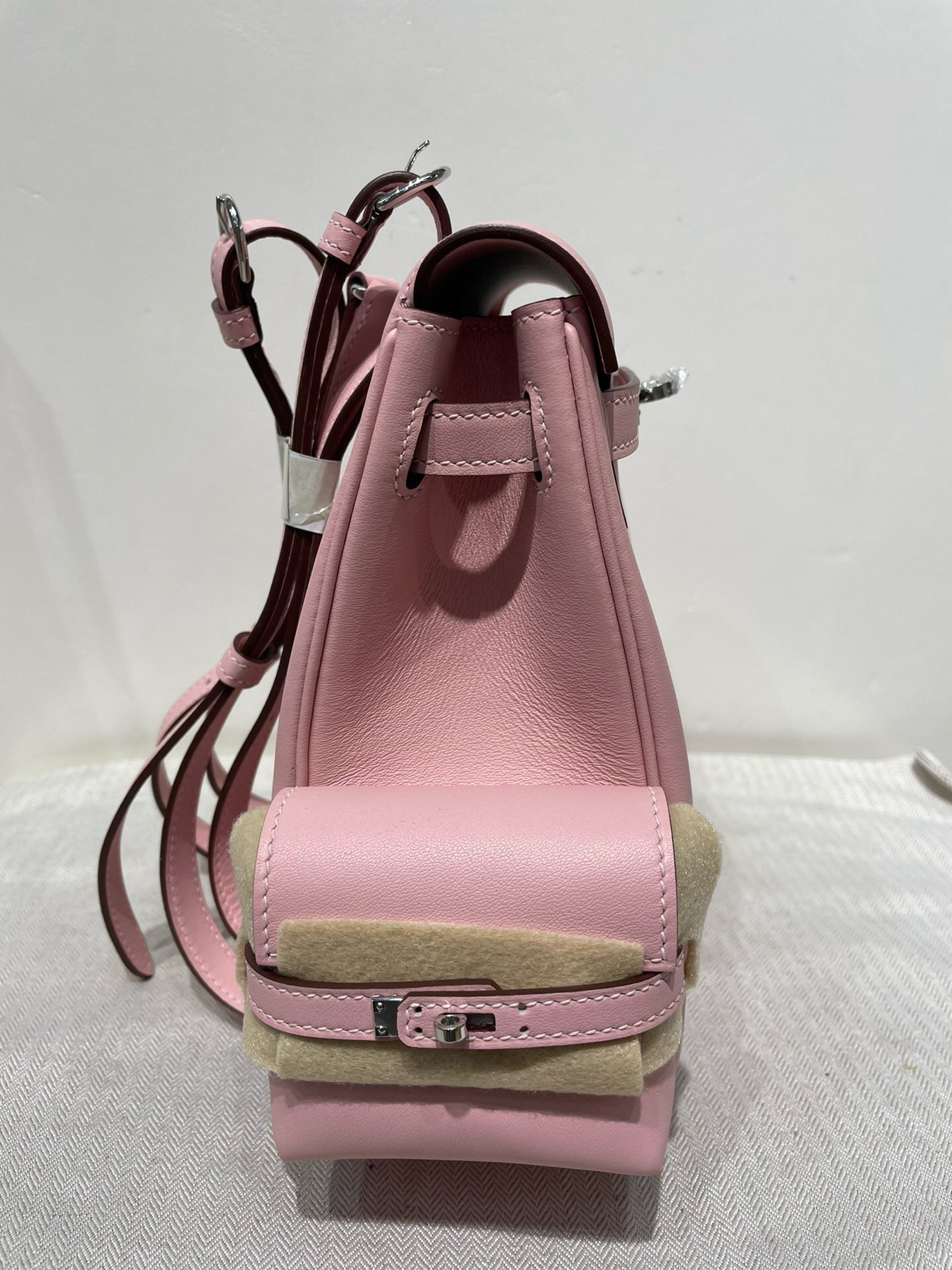 Hermes Kelly Ado Pockets Backpack In Pink Swift Leather